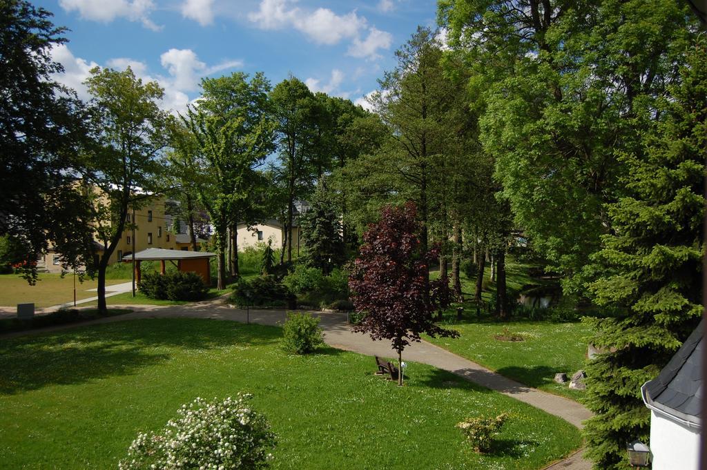 Landgasthof "Am Park" Crottendorf Room photo
