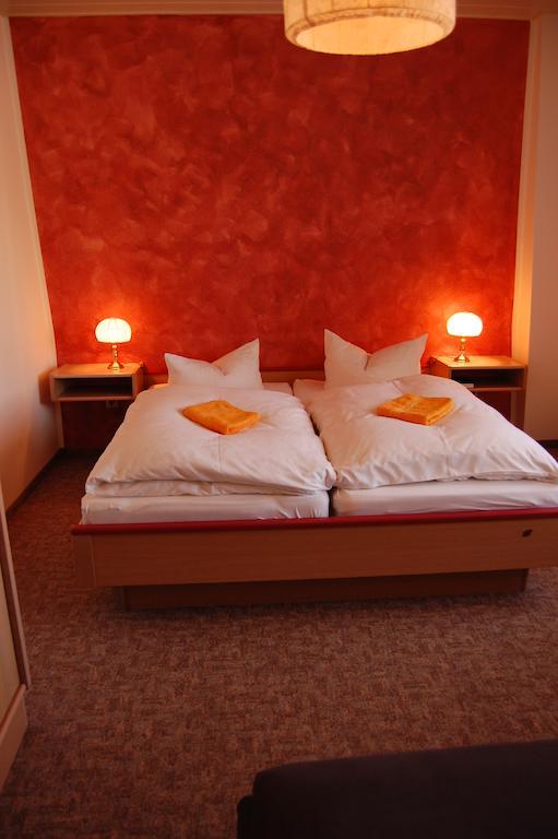 Landgasthof "Am Park" Crottendorf Room photo